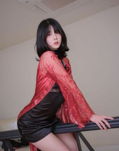 中二病也要谈恋爱第一季免费播放