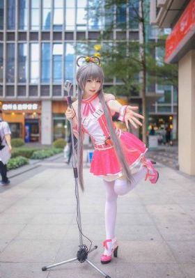 年轻的护士在线观看