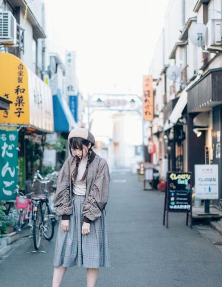 女邻居丰满奶水hd