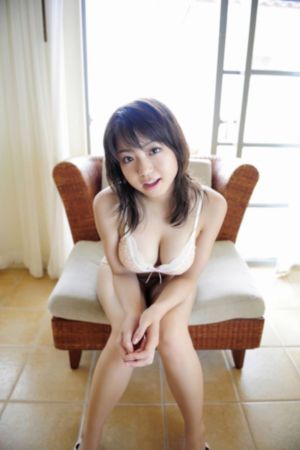 短裙公车被直接进入被c高清视频