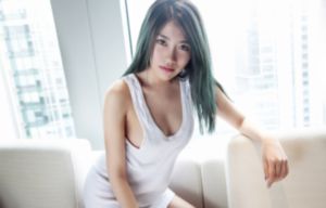 无颜之月在线观看视频