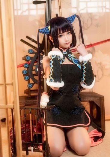 男生吃美女胸奶视频