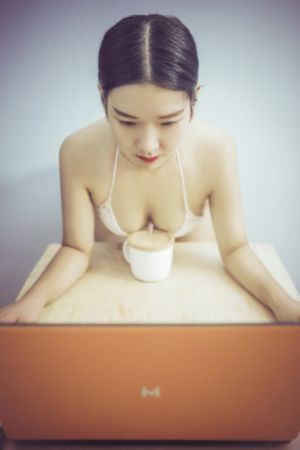 三个女人互揉吃奶