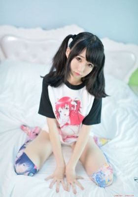 在厨房边做饭边被躁bd免费看
