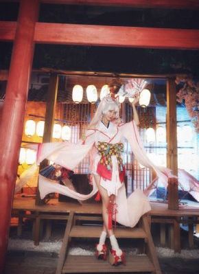 面具之下